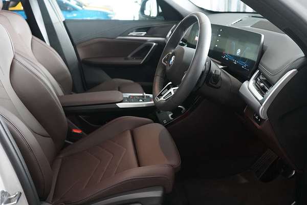 2024 BMW X1 xDrive20i U11