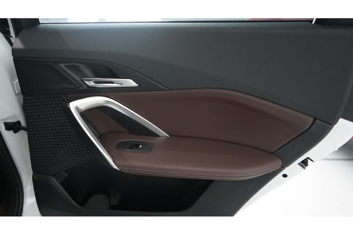 2024 BMW X1 xDrive20i U11