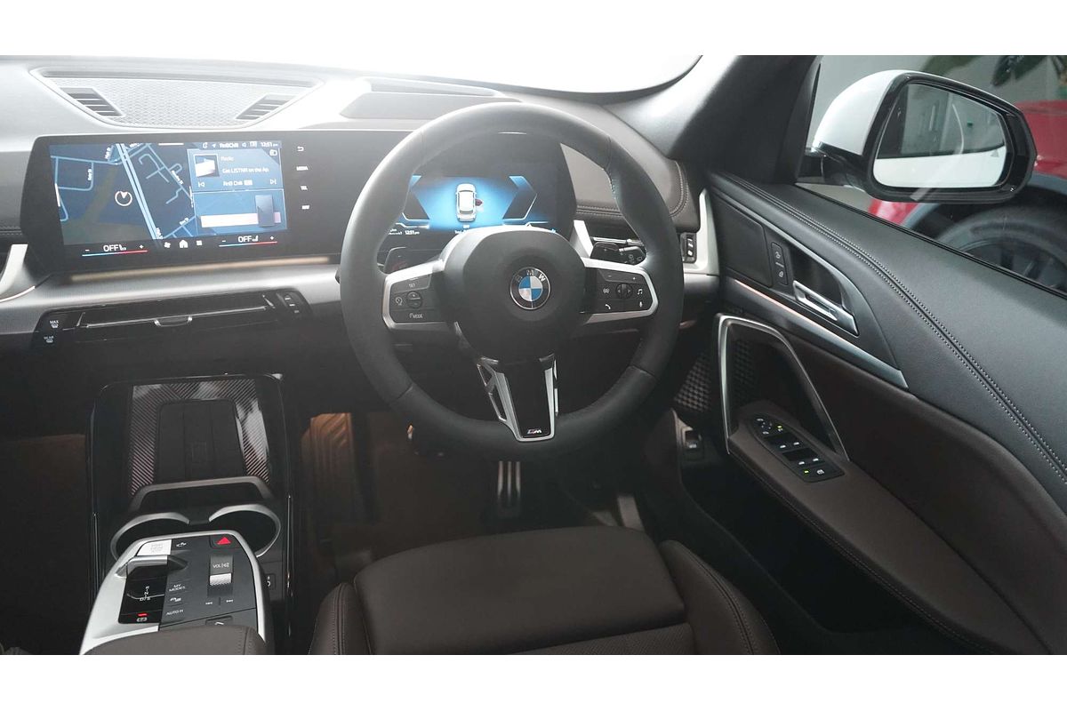 2024 BMW X1 xDrive20i U11