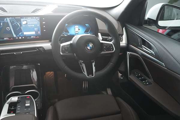 2024 BMW X1 xDrive20i U11