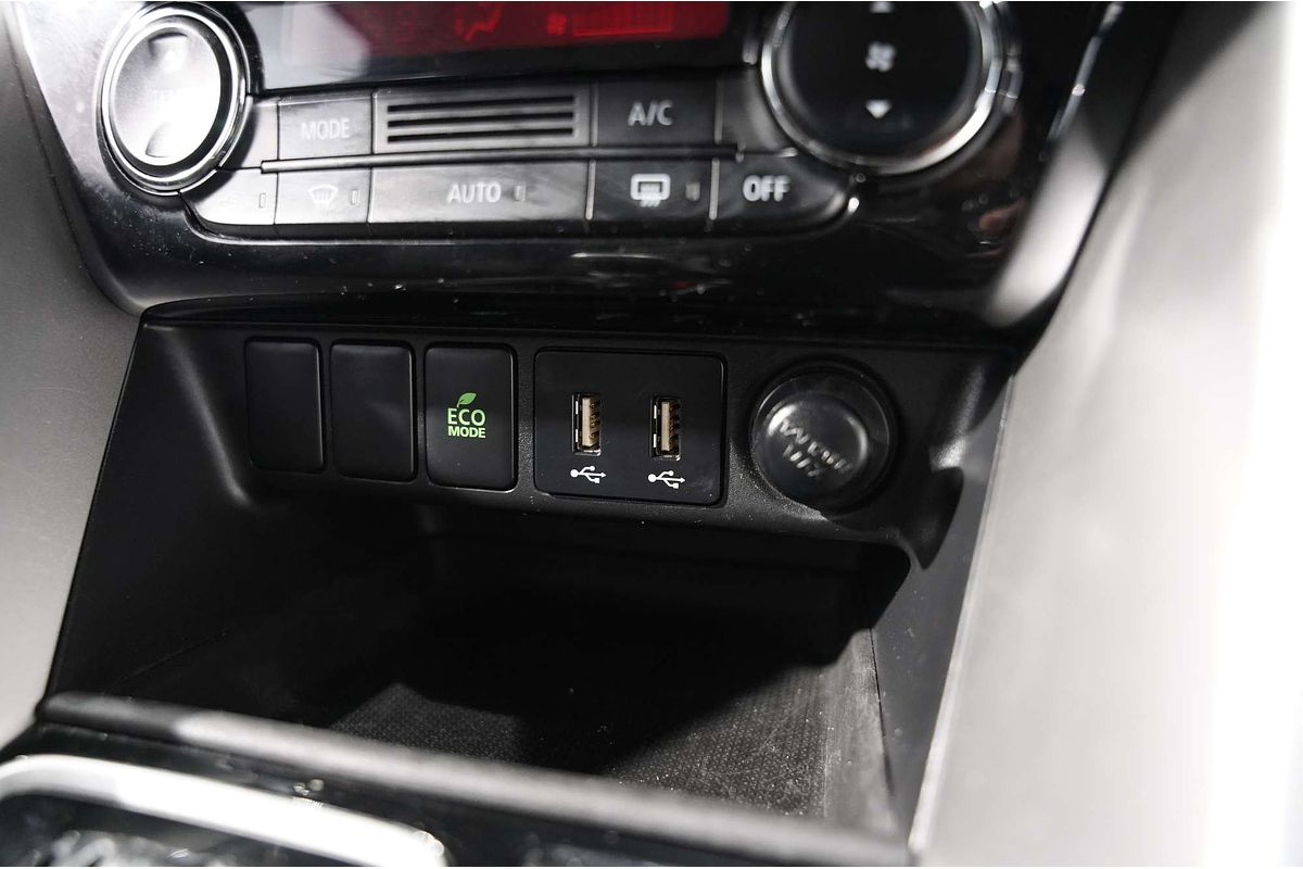 2022 Mitsubishi Eclipse Cross LS YB