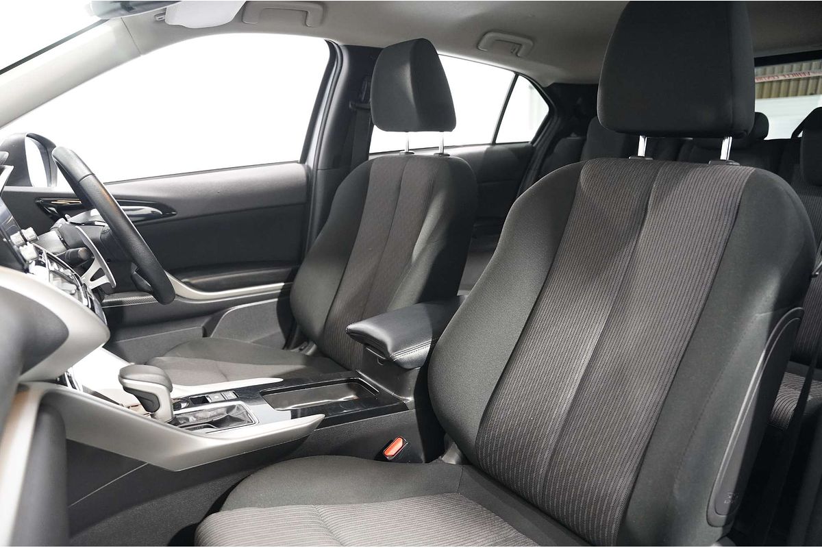 2022 Mitsubishi Eclipse Cross LS YB