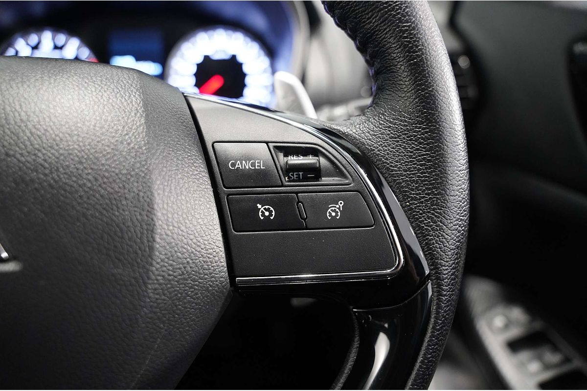 2022 Mitsubishi Eclipse Cross LS YB