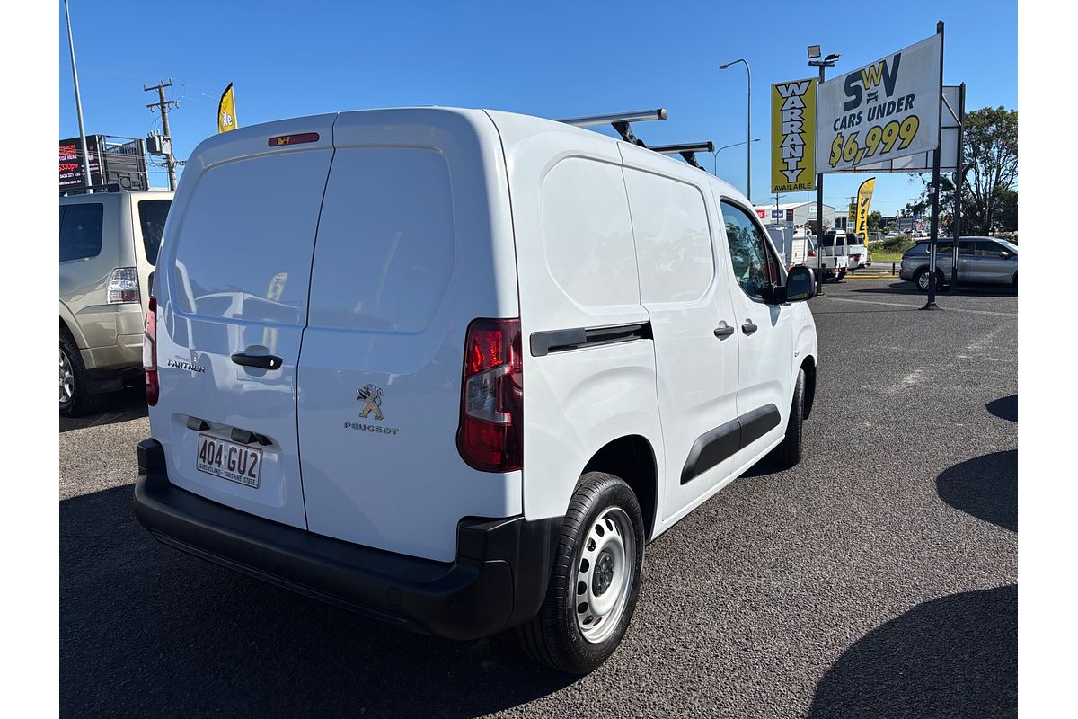 2022 Peugeot Partner Pro K9 LWB
