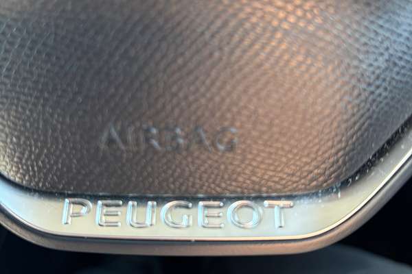 2022 Peugeot Partner Pro K9 LWB