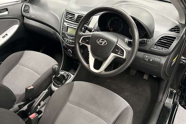2012 Hyundai Accent Active RB