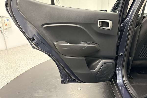 2020 Hyundai Venue Active QX.2