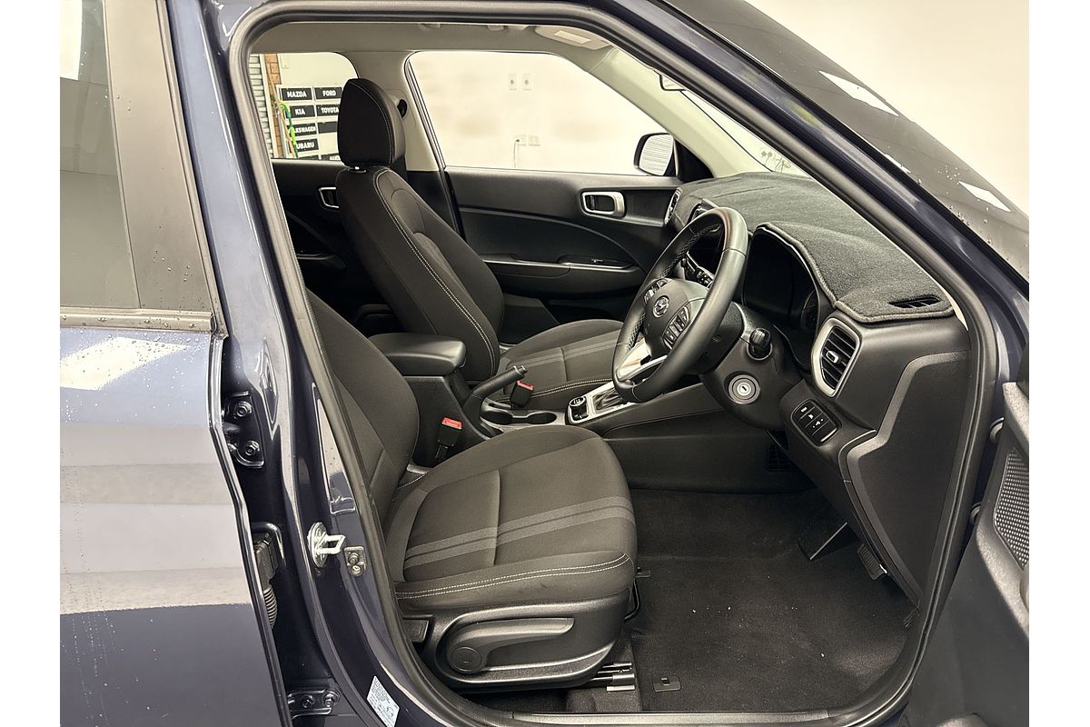 2020 Hyundai Venue Active QX.2