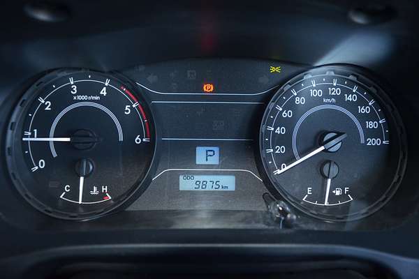 2015 Toyota Hilux Workmate GUN125R 4X4
