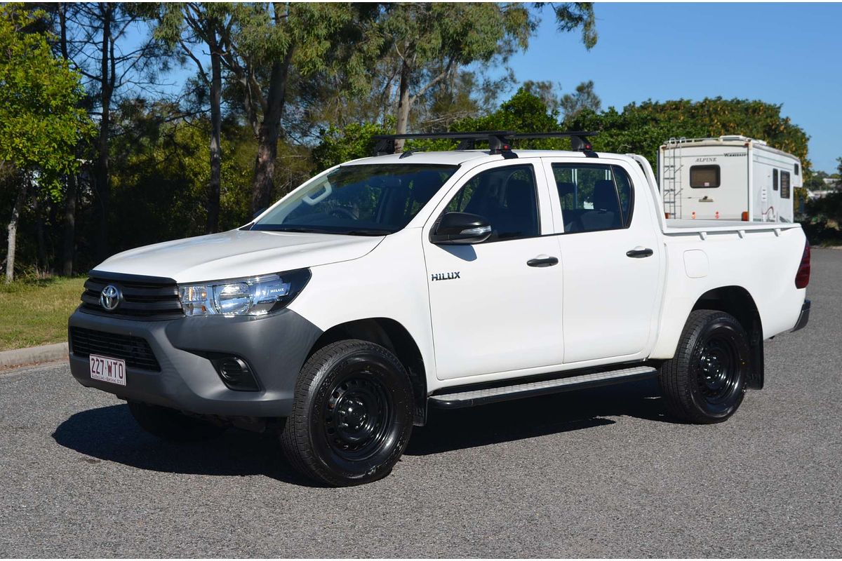 2015 Toyota Hilux Workmate GUN125R 4X4