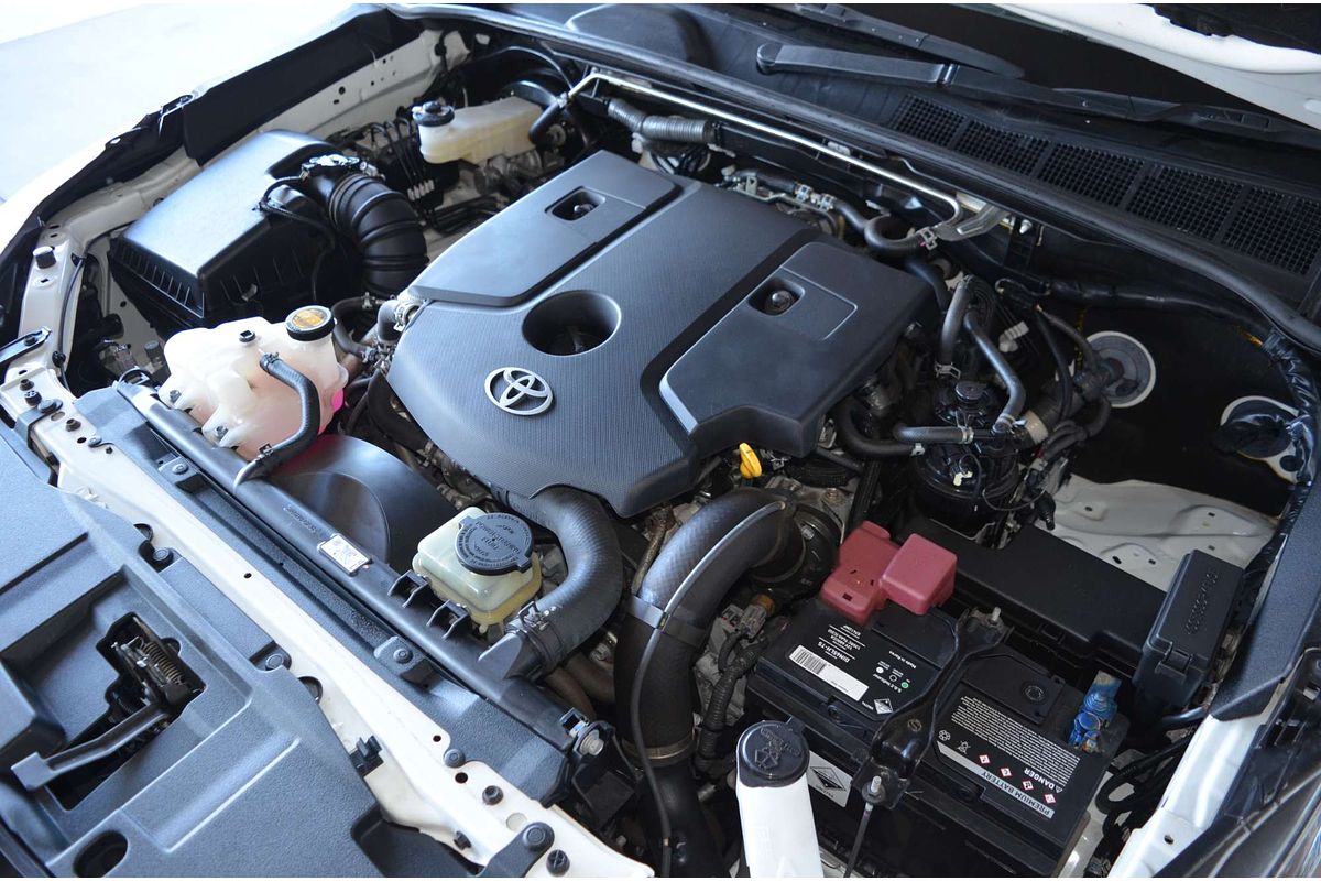 2015 Toyota Hilux Workmate GUN125R 4X4