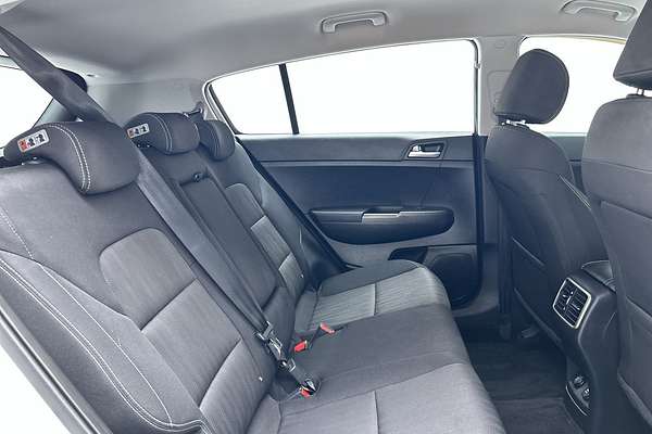 2019 Kia Sportage S QL