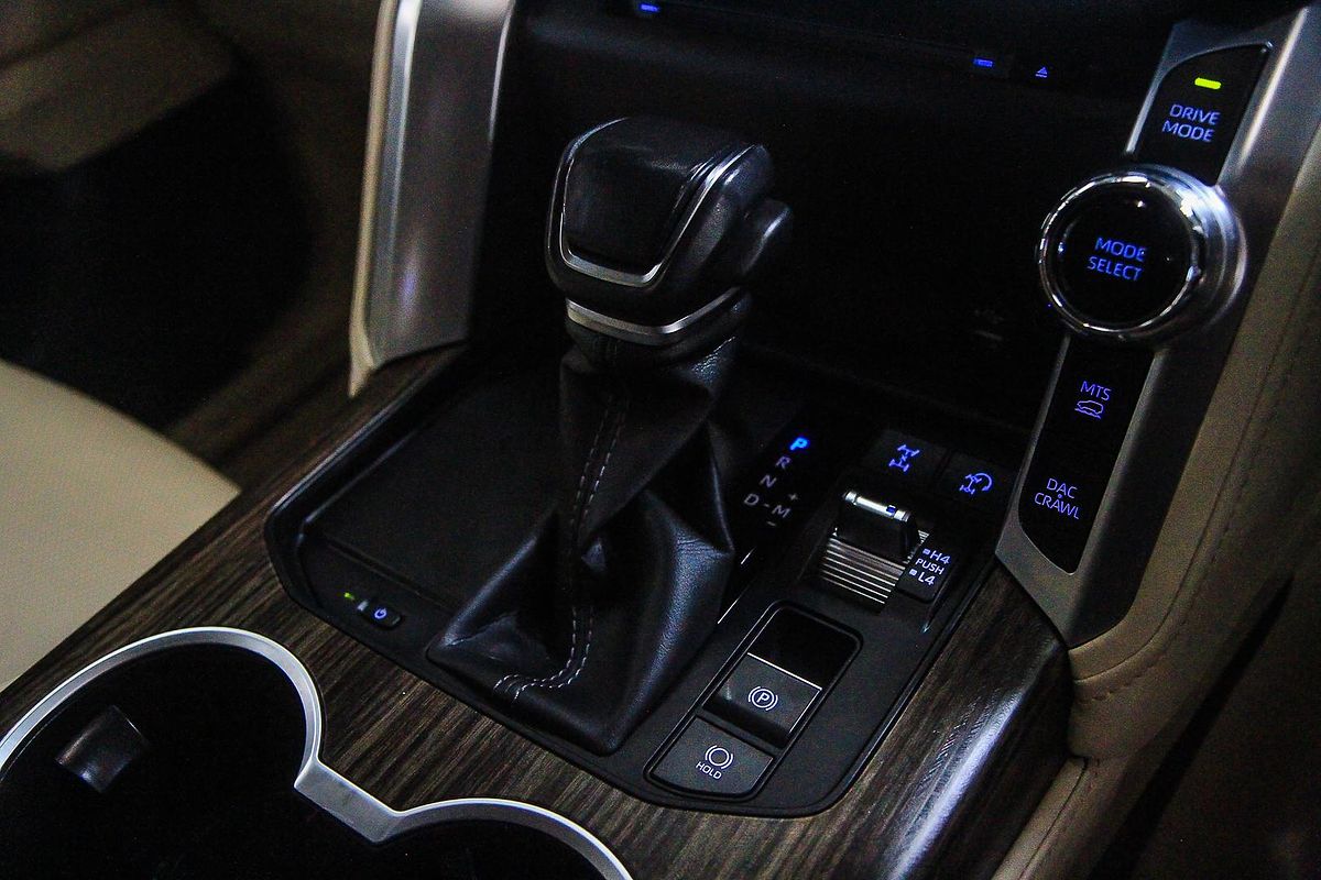2021 Toyota Landcruiser VX FJA300R