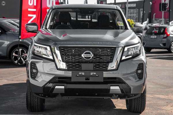 2025 Nissan Navara ST D23 4X4