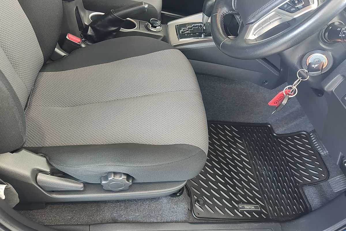 2021 Mitsubishi Triton GLX-R MR 4X4