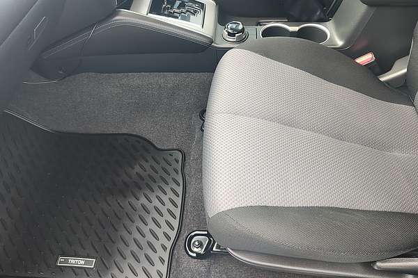 2021 Mitsubishi Triton GLX-R MR 4X4