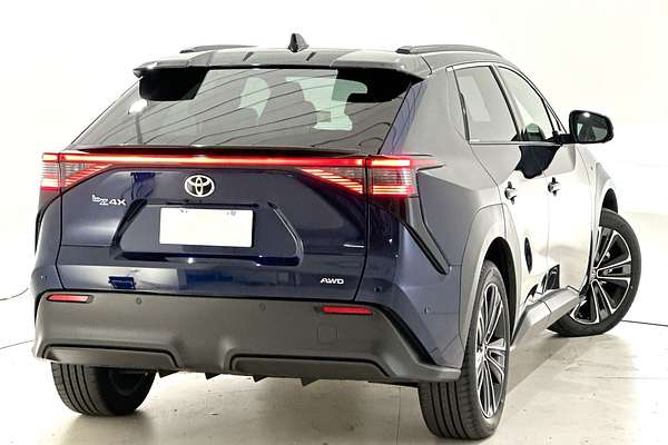 2024 Toyota bZ4X YEAM15R