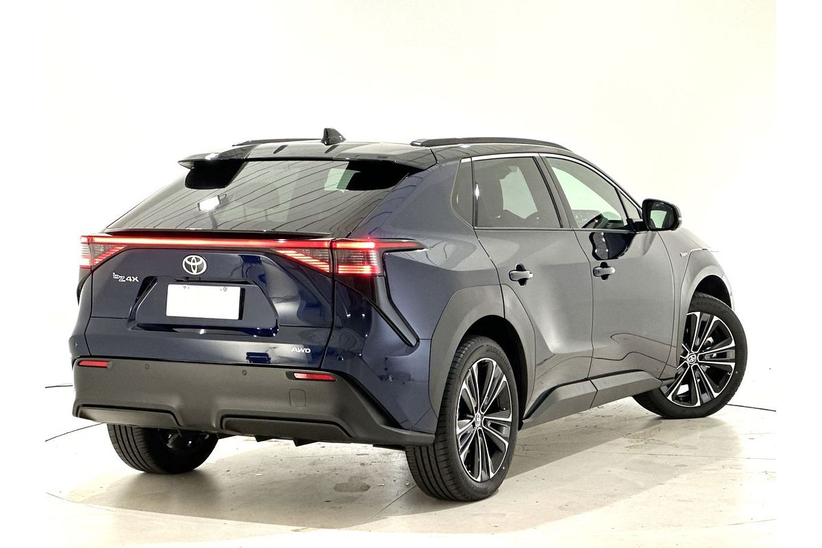 2024 Toyota bZ4X YEAM15R