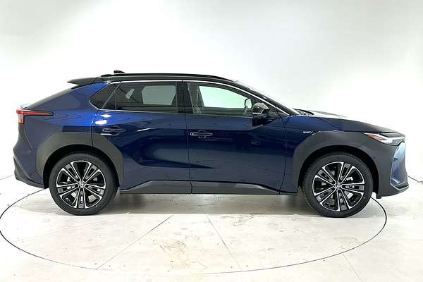 2024 Toyota bZ4X YEAM15R