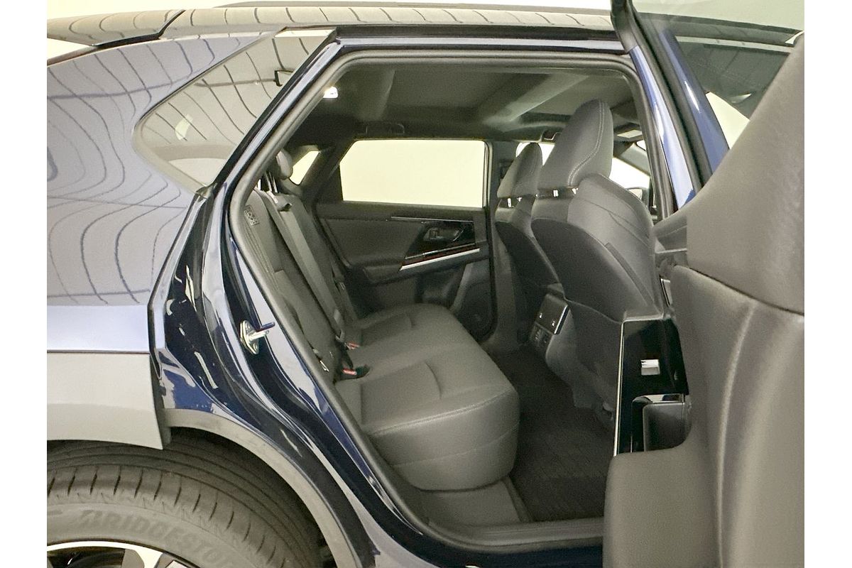 2024 Toyota bZ4X YEAM15R