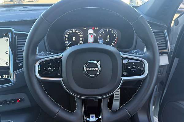 2021 Volvo XC90 T6 R-Design