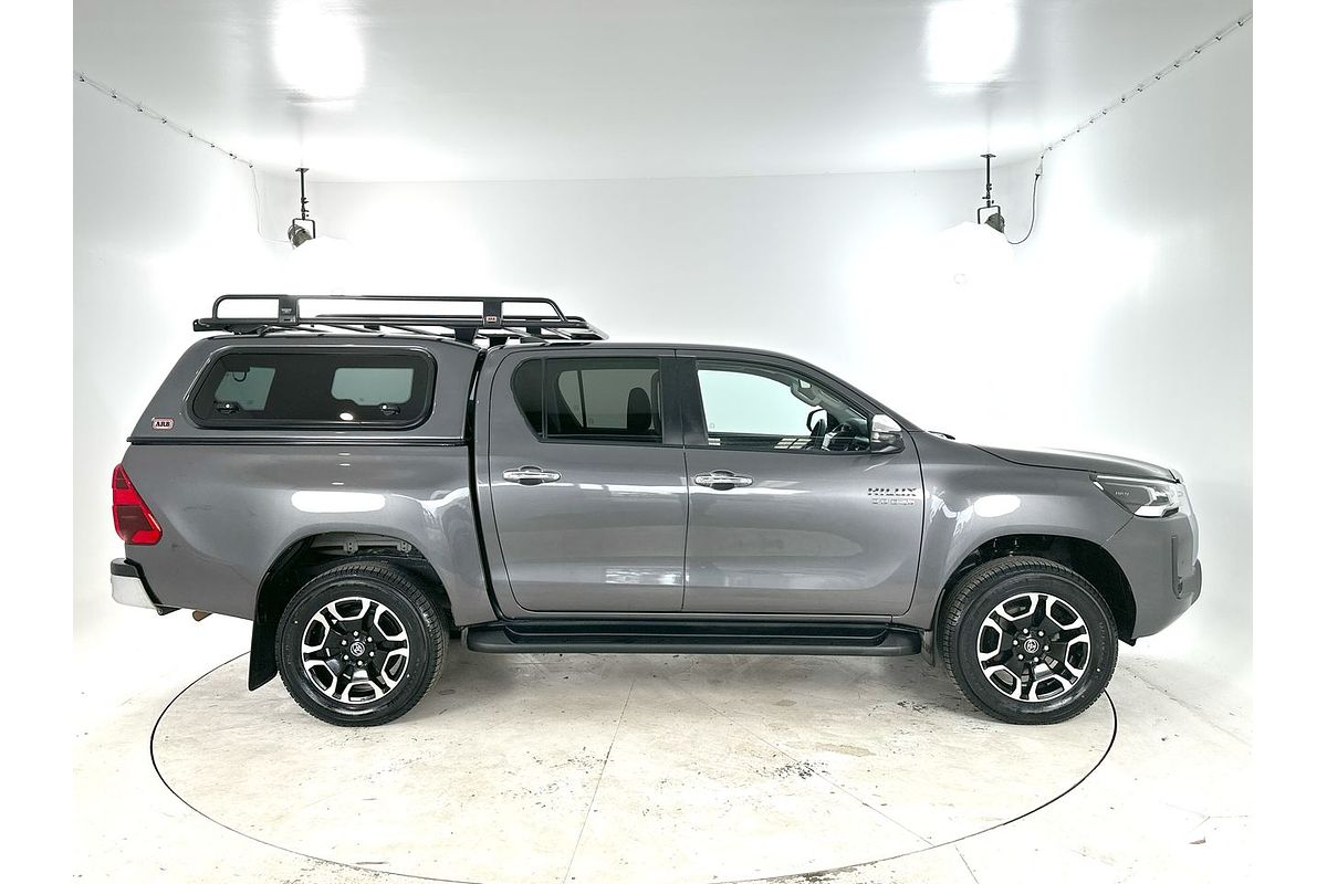 2022 Toyota Hilux SR5 GUN126R