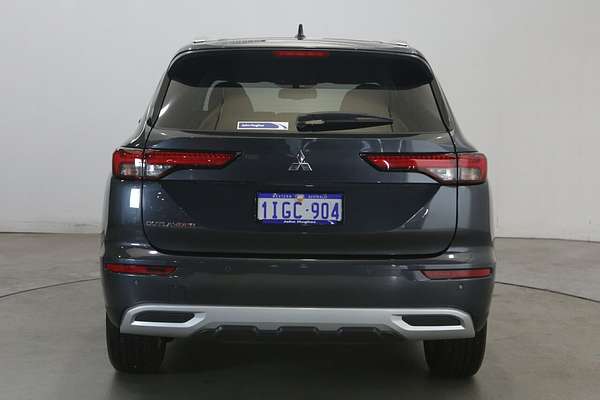 2024 Mitsubishi Outlander LS ZM