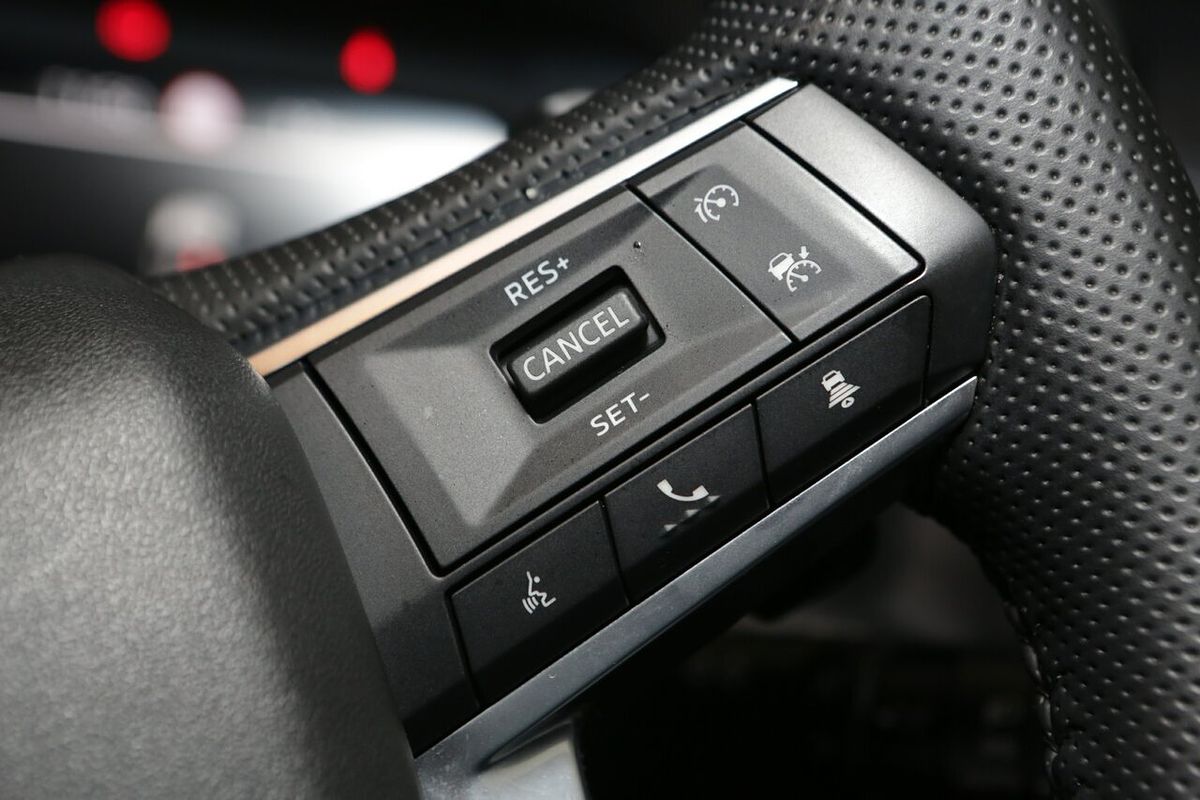 2024 Mitsubishi Outlander LS ZM