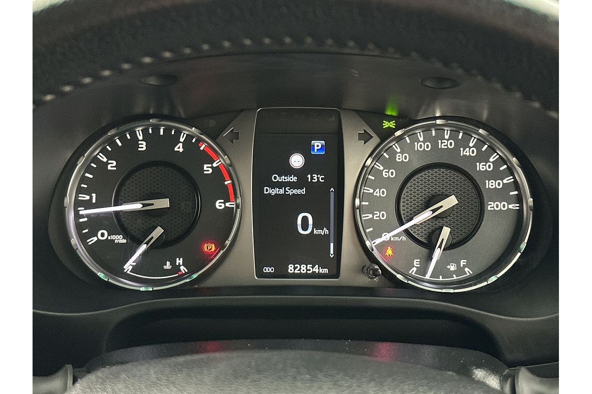 2022 Toyota Hilux SR5 GUN126R