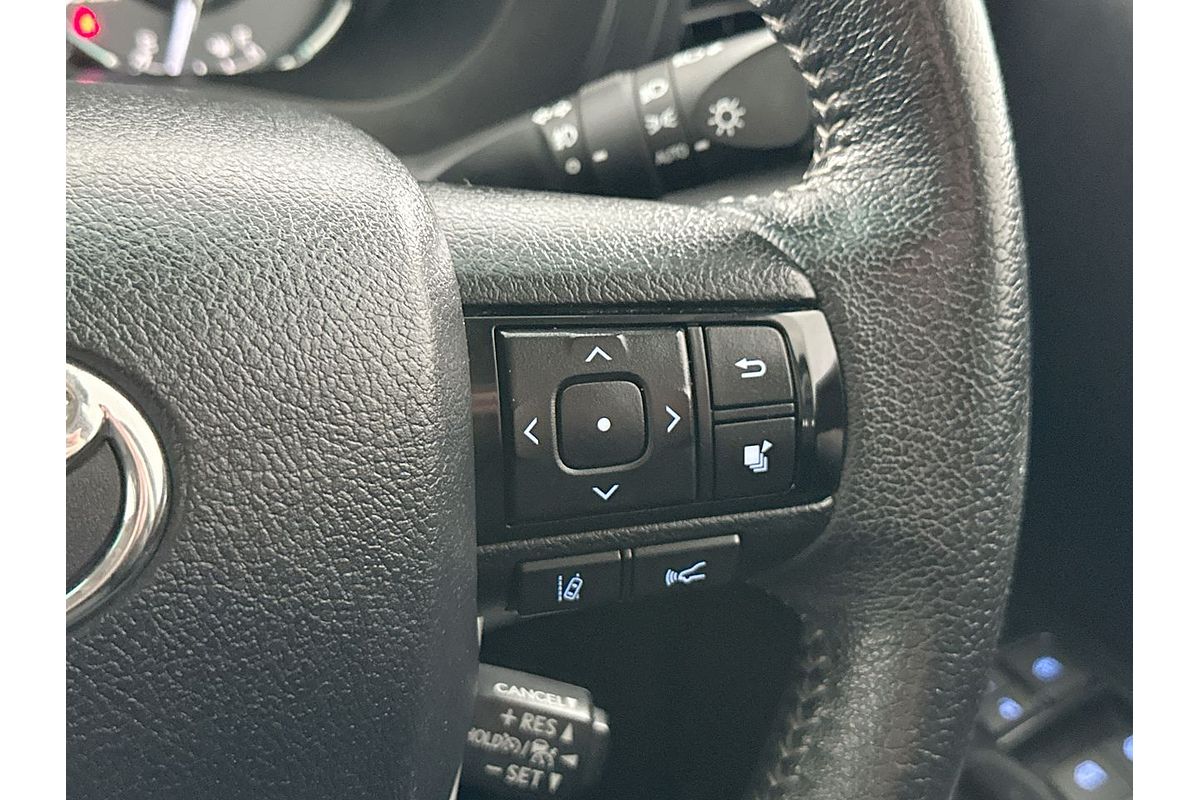 2022 Toyota Hilux SR5 GUN126R