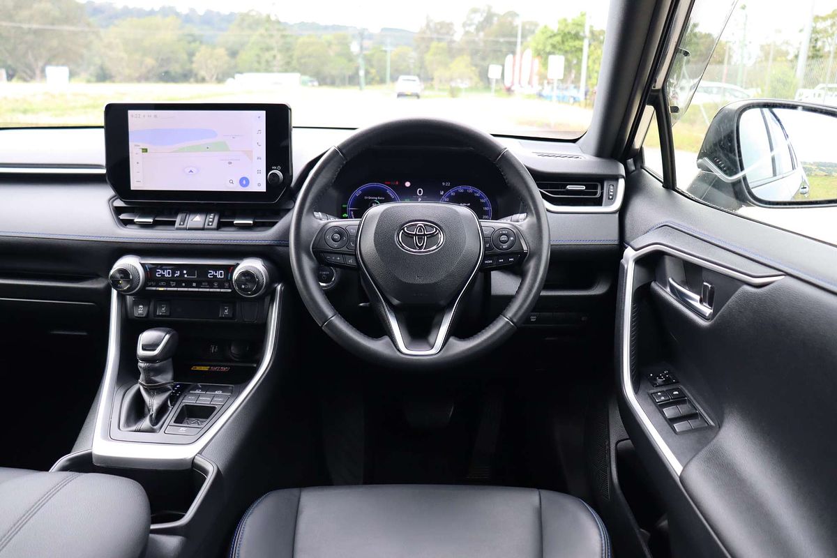 2024 Toyota RAV4 XSE AXAH52R