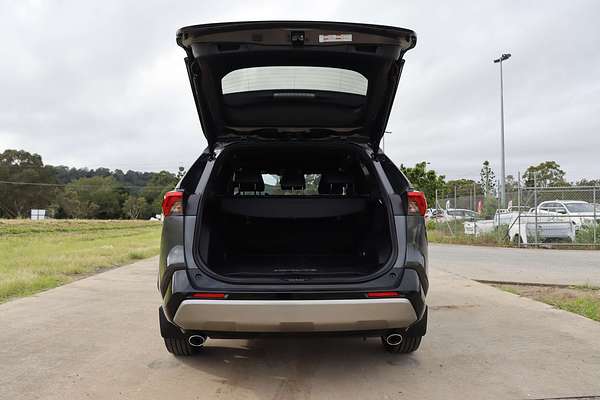 2024 Toyota RAV4 XSE AXAH52R