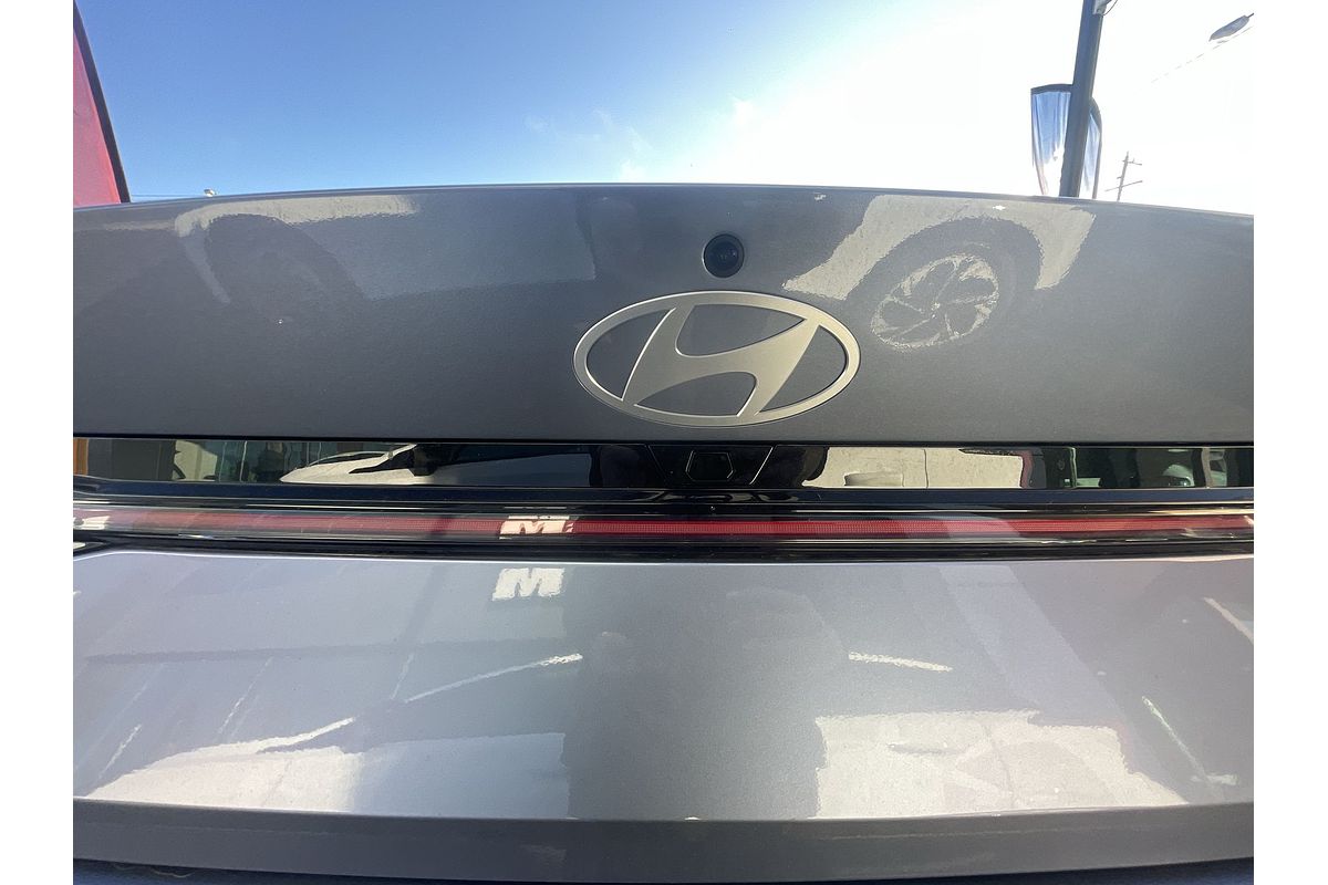 2024 Hyundai i30 Premium CN7.V2