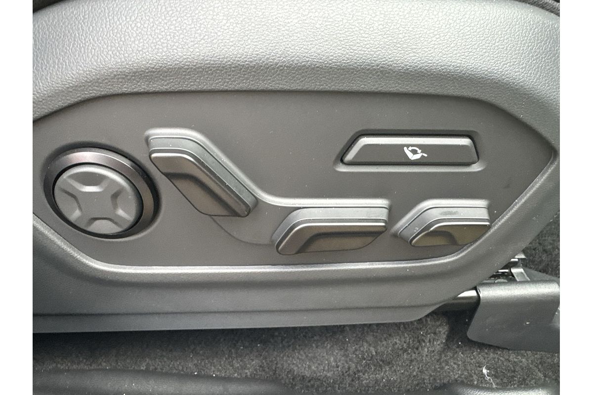 2025 Hyundai Santa Fe Hybrid Calligraphy MX5.V1