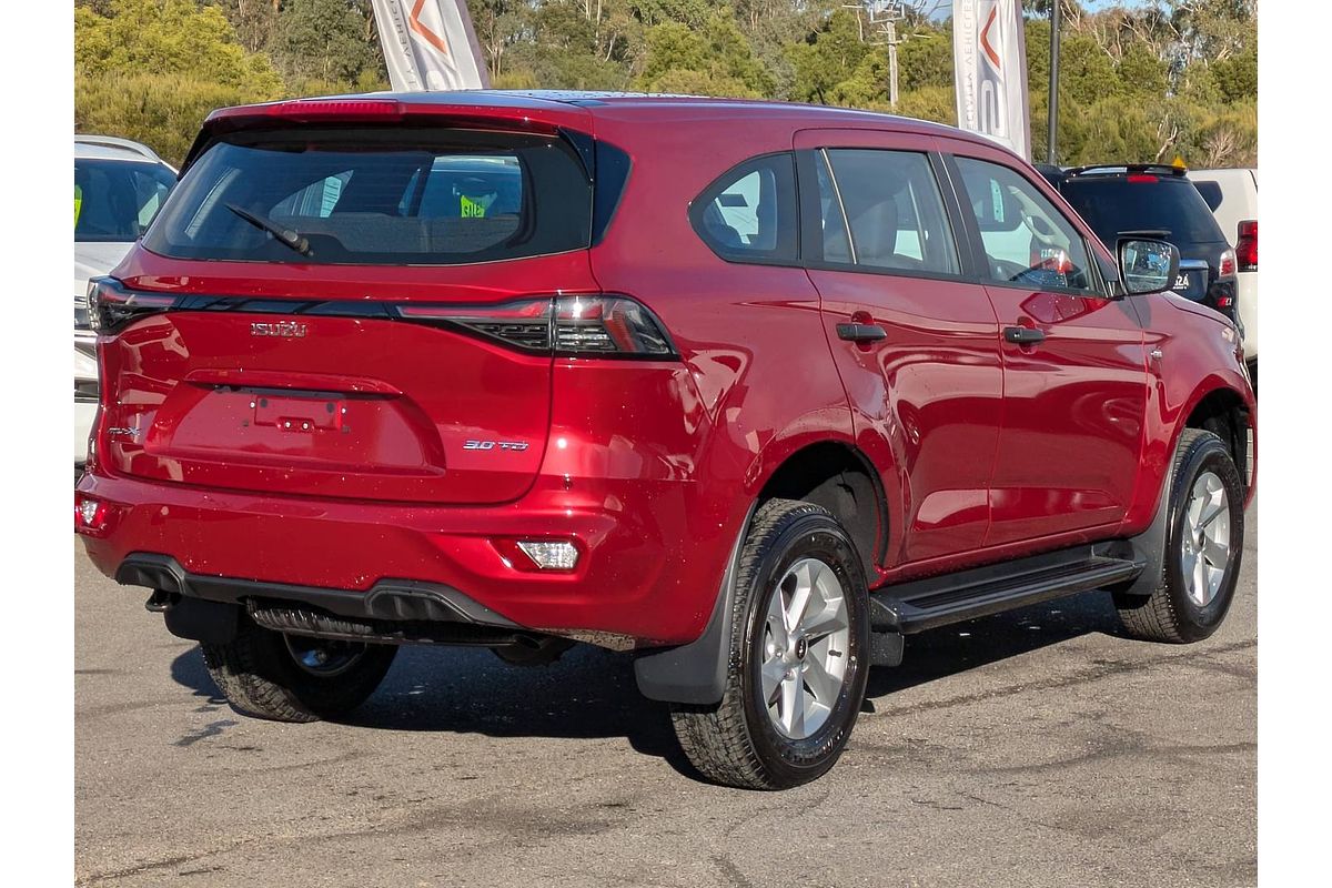 2025 Isuzu MU-X LS-M