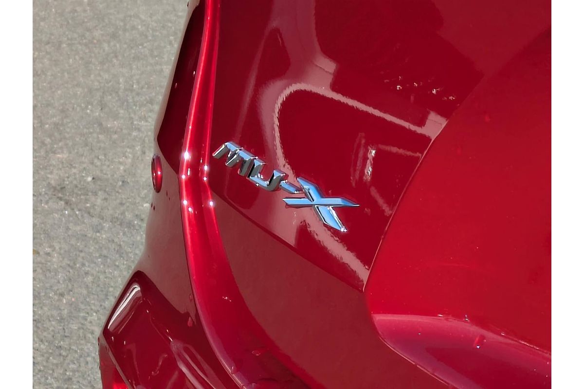 2025 Isuzu MU-X LS-M