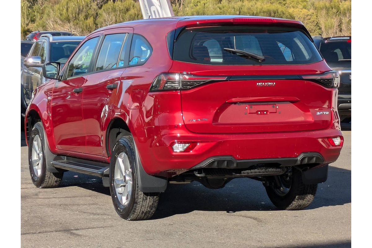 2025 Isuzu MU-X LS-M