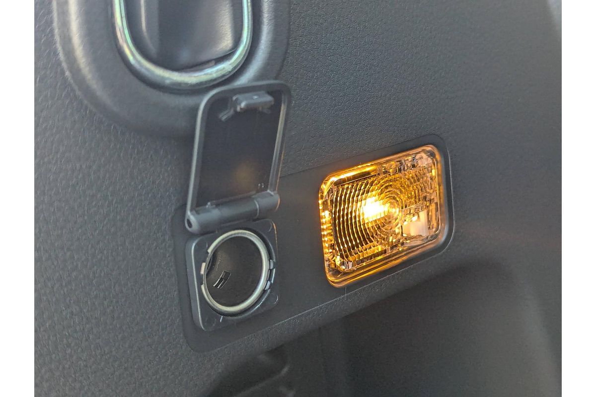 2025 Isuzu MU-X LS-M