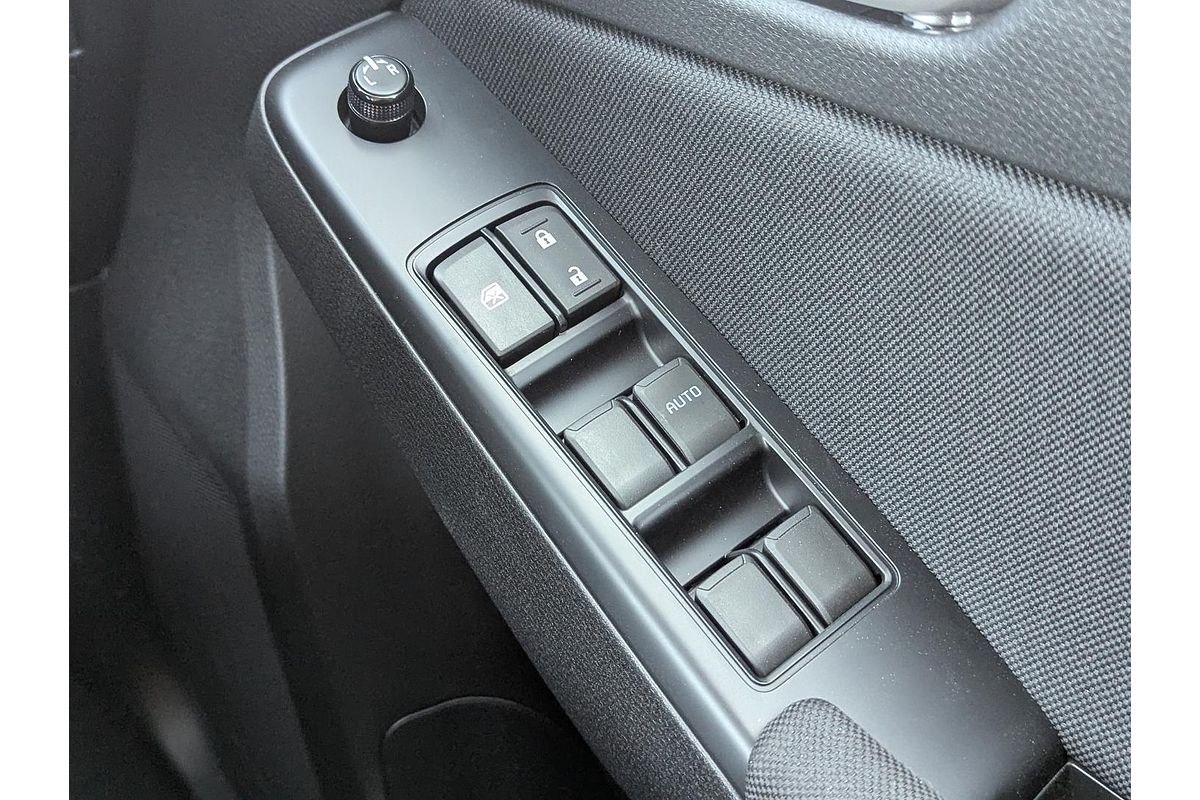 2025 Isuzu MU-X LS-M