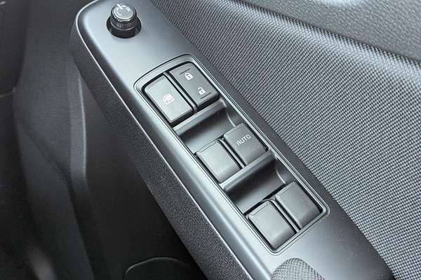 2025 Isuzu MU-X LS-M
