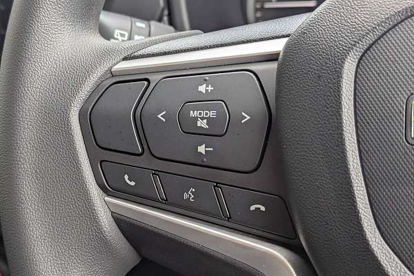 2025 Isuzu MU-X LS-M