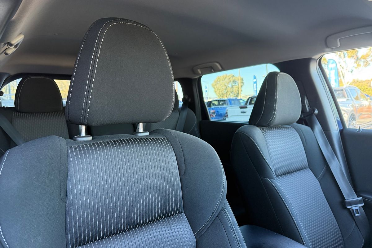 2021 Mitsubishi Outlander LS ZM