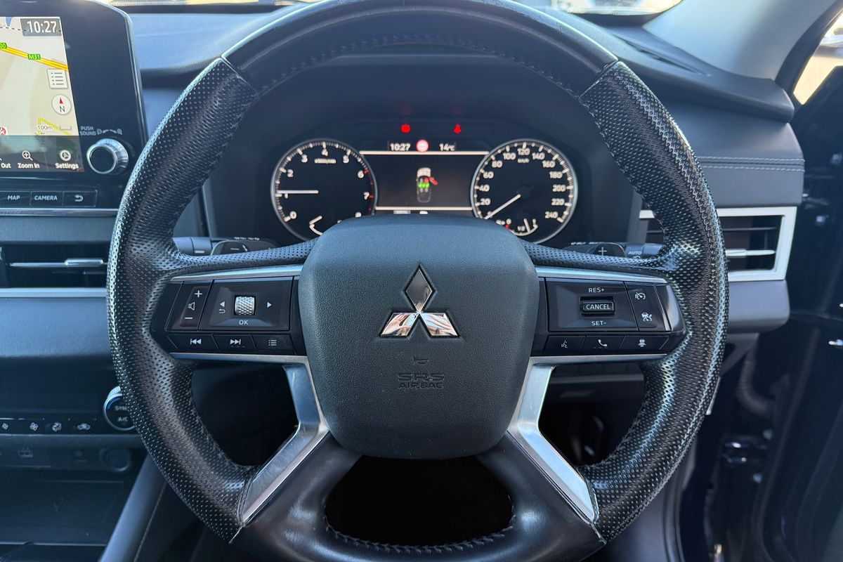2021 Mitsubishi Outlander LS ZM