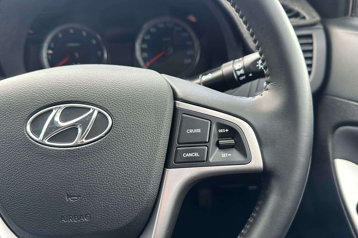 2018 Hyundai Accent Sport RB6
