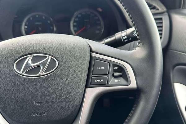 2018 Hyundai Accent Sport RB6
