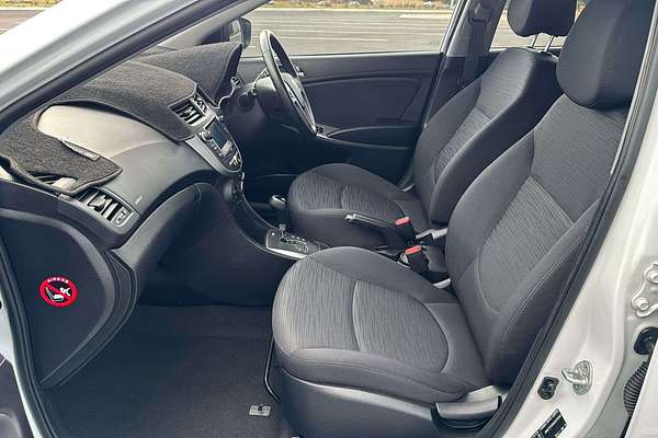 2018 Hyundai Accent Sport RB6