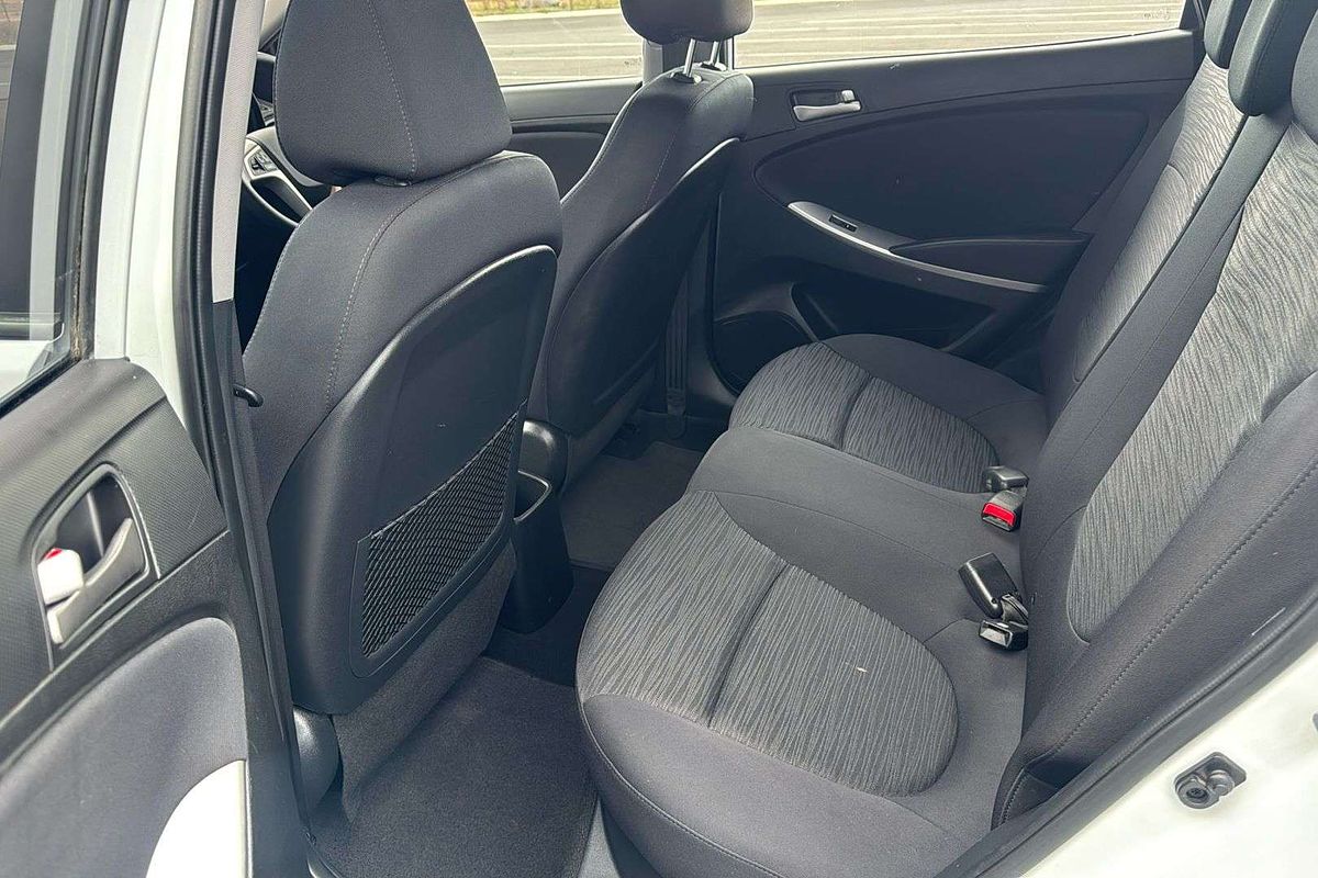 2018 Hyundai Accent Sport RB6