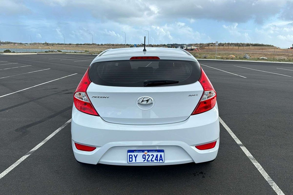 2018 Hyundai Accent Sport RB6