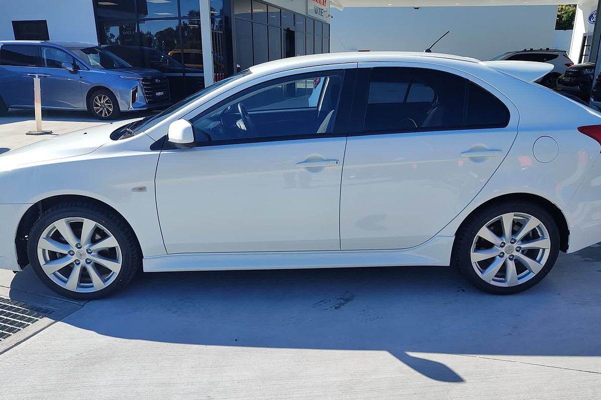 2014 Mitsubishi Lancer GSR CJ