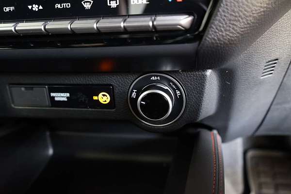 2025 Mazda BT-50 SP TF 4X4